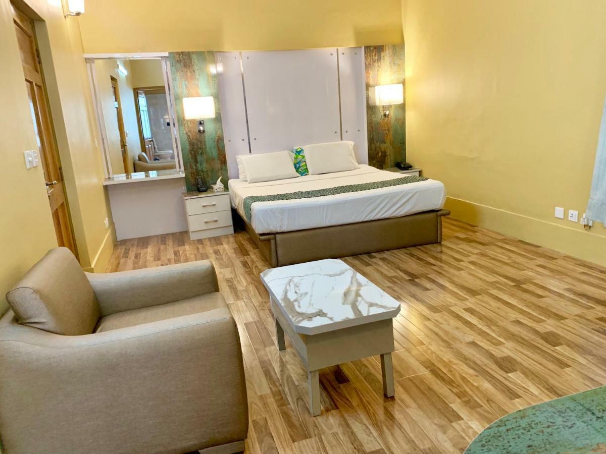 קראצ'י Star Guest House מראה חיצוני תמונה